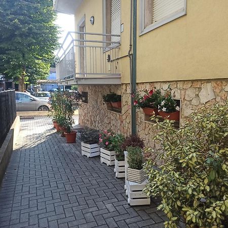 Stanza Maggiore Parma Bagian luar foto