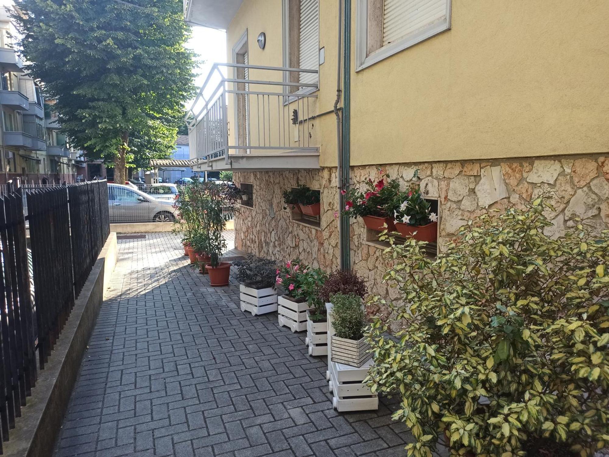 Stanza Maggiore Parma Bagian luar foto